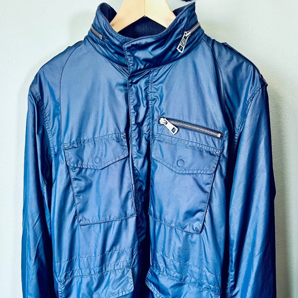 Lanai Collection, Stylish, Well~Crafted Blue Outer Jacket, Medium & Many Pockets